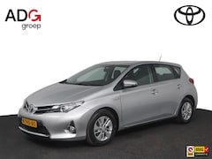 Toyota Auris - 1.8 Hybrid Aspiration | Cruise control | Parkeerhulp camera | Bluetooth |