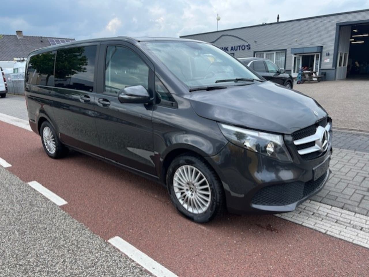 Mercedes-Benz V-klasse - 220d Lang Edition AUT. PKW 7P NAVI KLIMA CAM. - AutoWereld.nl
