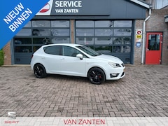 Seat Ibiza - 1.0 EcoTSI FR Connect + Navigatie + 17 inch + Winterpakket enz.enz