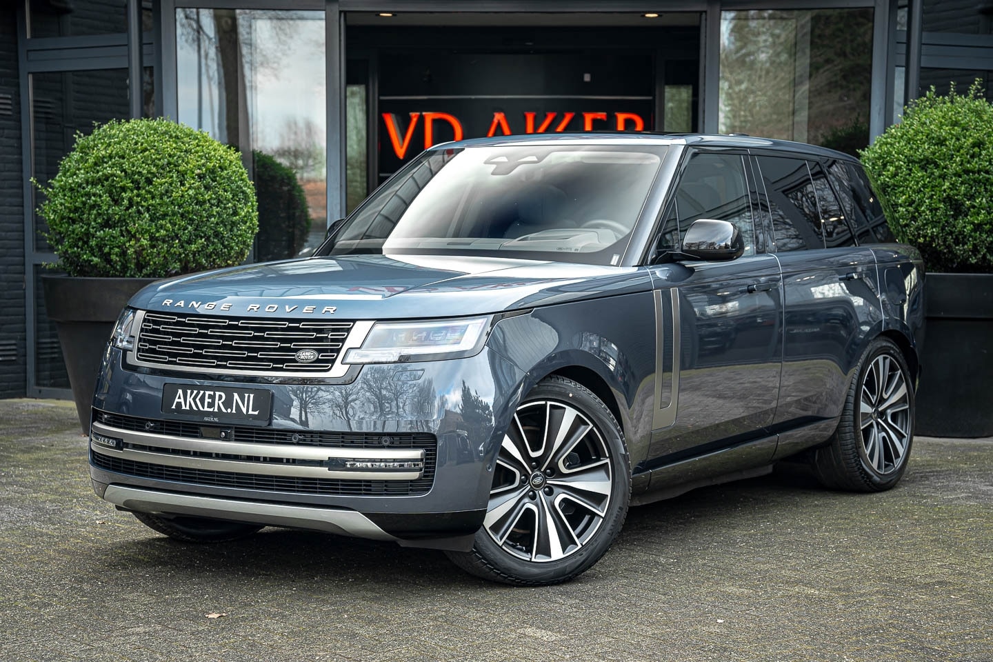 Land Rover Range Rover - LANDROVER P460e HSE Head-Up | Vierwielsturing | Pano.Dak | 360° Camera | Stoelkoeling v+a - AutoWereld.nl