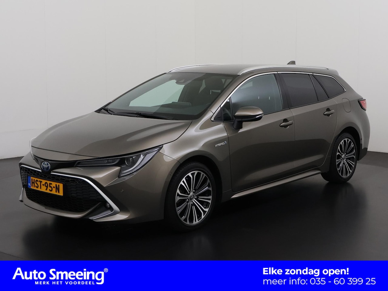 Toyota Corolla Touring Sports - 1.8 Hybrid Executive | Leder/Alcantara | Adaptief Cruise | Stoelverwarming | Zondag Open! - AutoWereld.nl