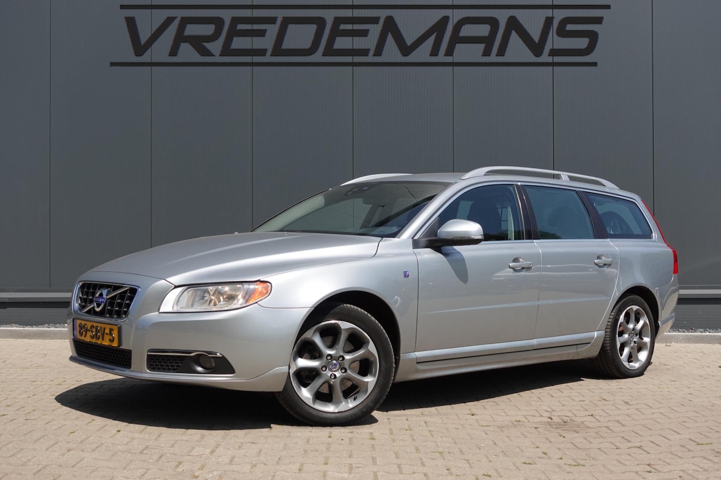 Volvo V70 - 2.0 T5 Ocean Race / DEALERONDERH. - AutoWereld.nl