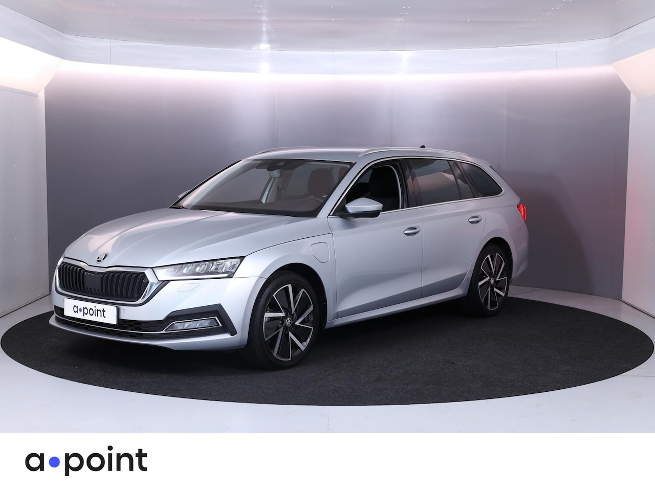 Skoda Octavia Combi - 1.4 TSI iV PHEV Style 204 pk Automaat (DSG) | Navigatie | Parkeersensoren | Achteruitrijca - AutoWereld.nl