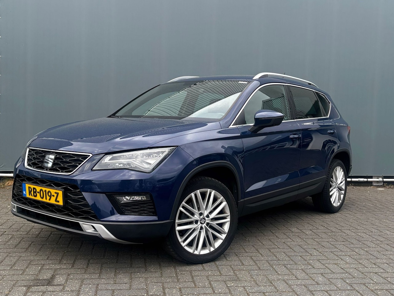 Seat Ateca - BJR 2017 1.4 150 PK EcoTSI Xcellence AIRCO / CRUISE / CAMERA / ALCANTARA / CENTR.VERGR. / - AutoWereld.nl