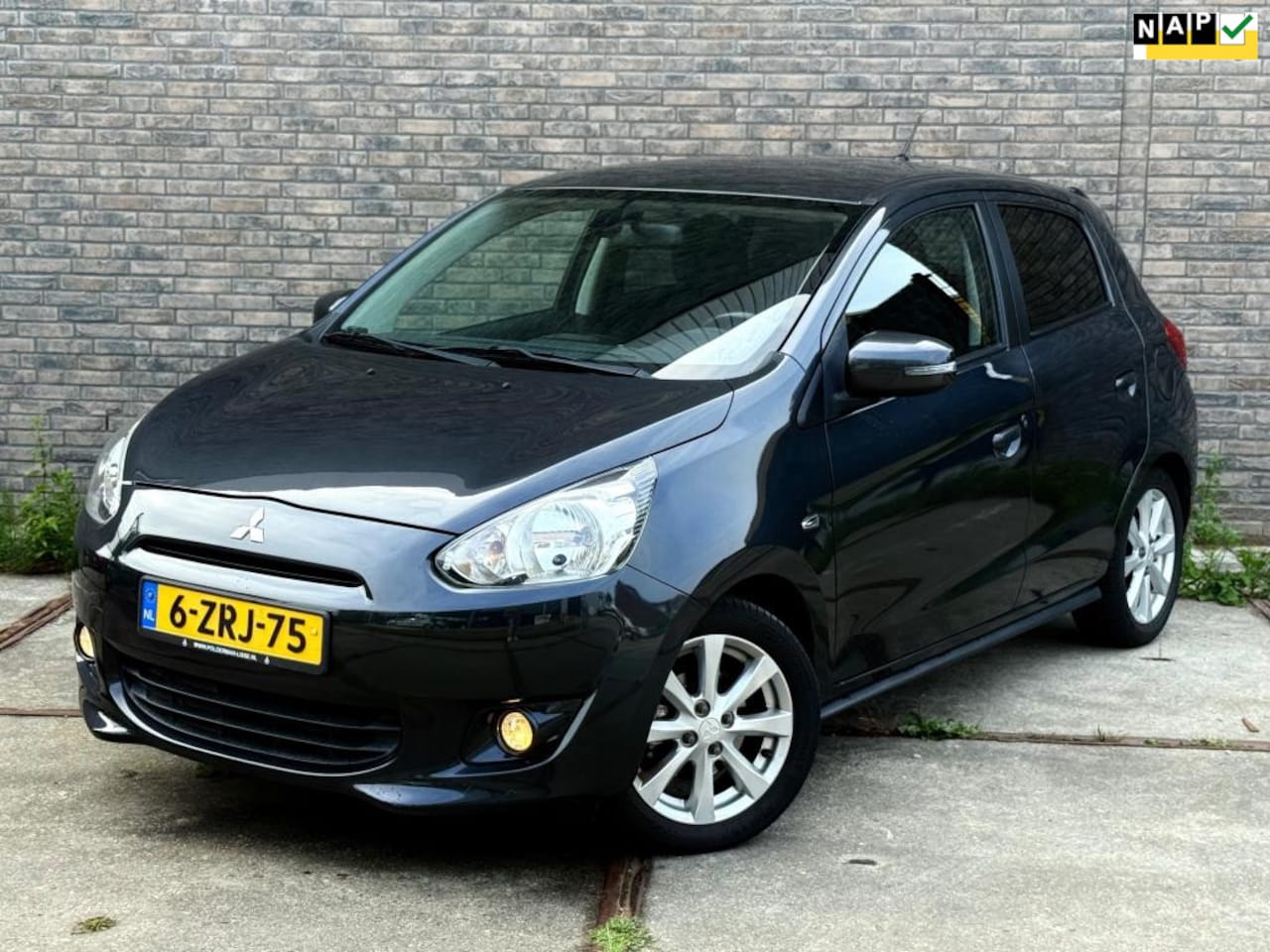 Mitsubishi Space Star - 1.2 Intense+ Carplay camera - AutoWereld.nl