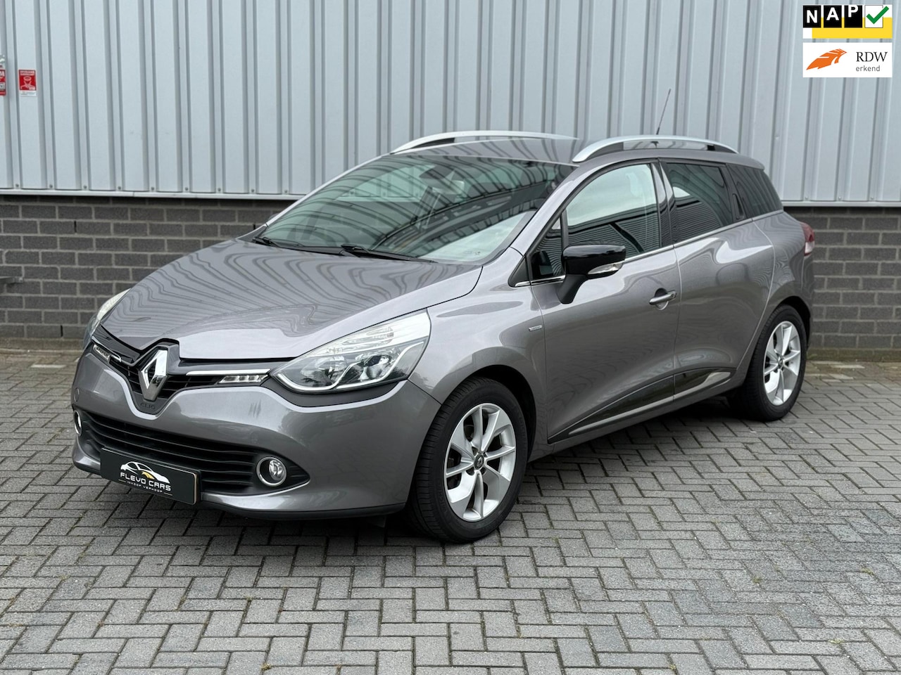 Renault Clio Estate - 0.9 TCe Limited |Airco|Navi|CruiseCtrl|KeyLess|Trekhaak| - AutoWereld.nl