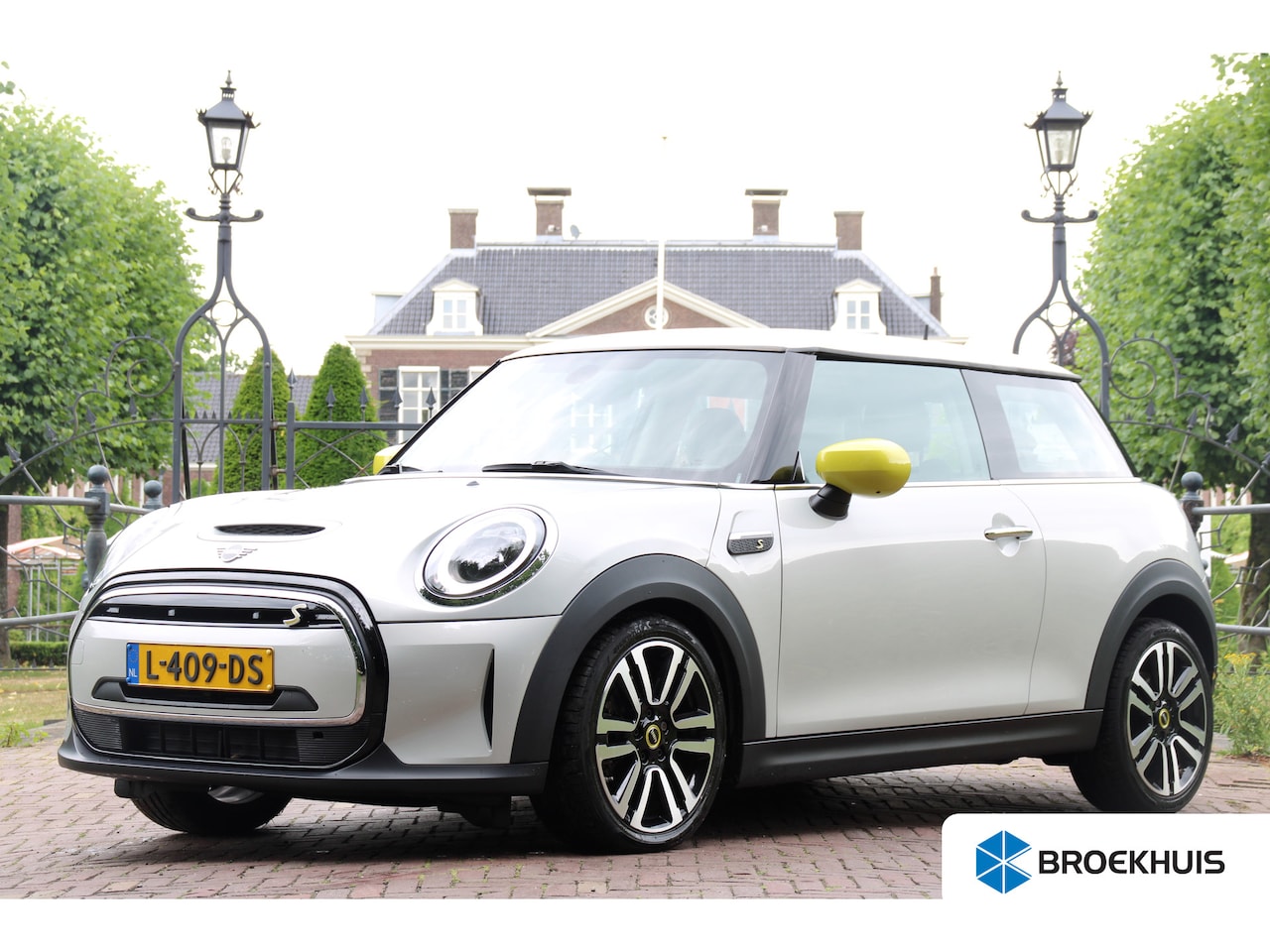 MINI Mini-Electric - Classic 33 kWh | ORIGINEEL NL! | 18'' LMV | HALF LEDER | CARPLAY | NAVI | CLIMATE CONTROL - AutoWereld.nl