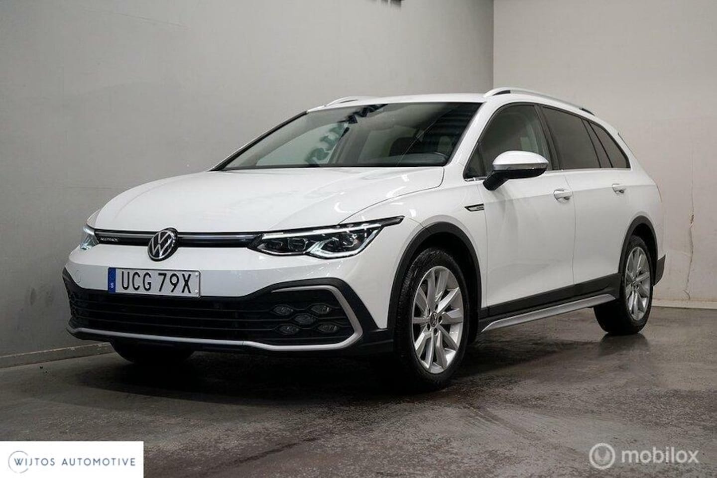Volkswagen Golf Alltrack - Variant 2.0 TSI 4M, standkachel - AutoWereld.nl