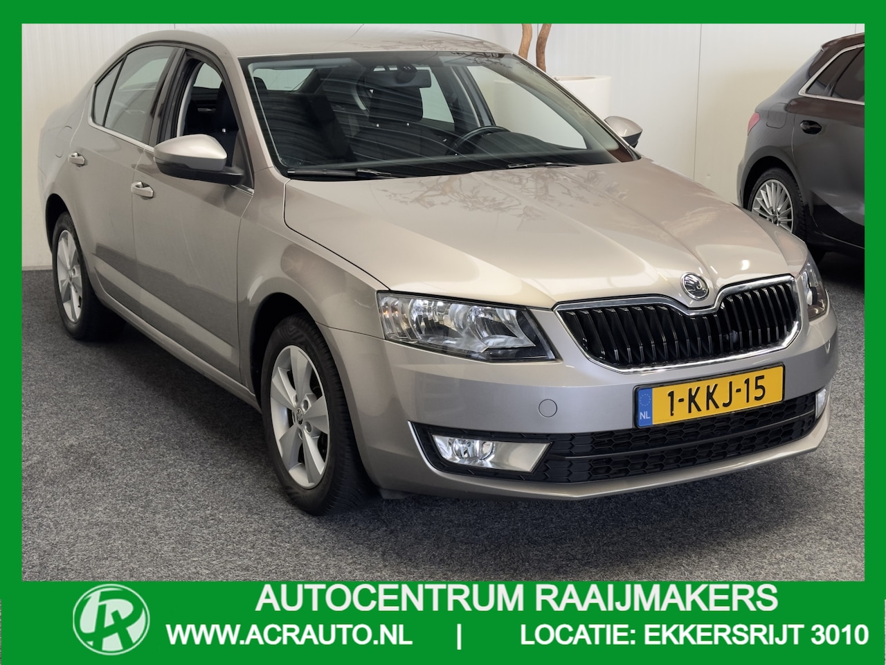 Skoda Octavia - 1.2 TSI Greentech Elegance CRUISE CONTROL CLIMATE CONTROL BLEUTOOTH TELEFOOM MEDIA VOORBER - AutoWereld.nl