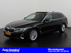 BMW 5-serie Touring - 530e Luxury Line | Panoramadak | Trekhaak | Harman/Kardon | Zondag Open