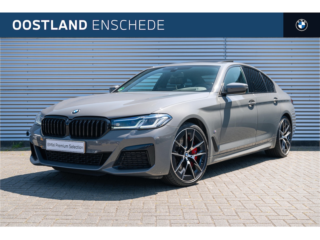 BMW 5-serie - 540i xDrive High Executive M Sport Automaat / Schuif-kanteldak / Bowers & Wilkins / Head-U - AutoWereld.nl