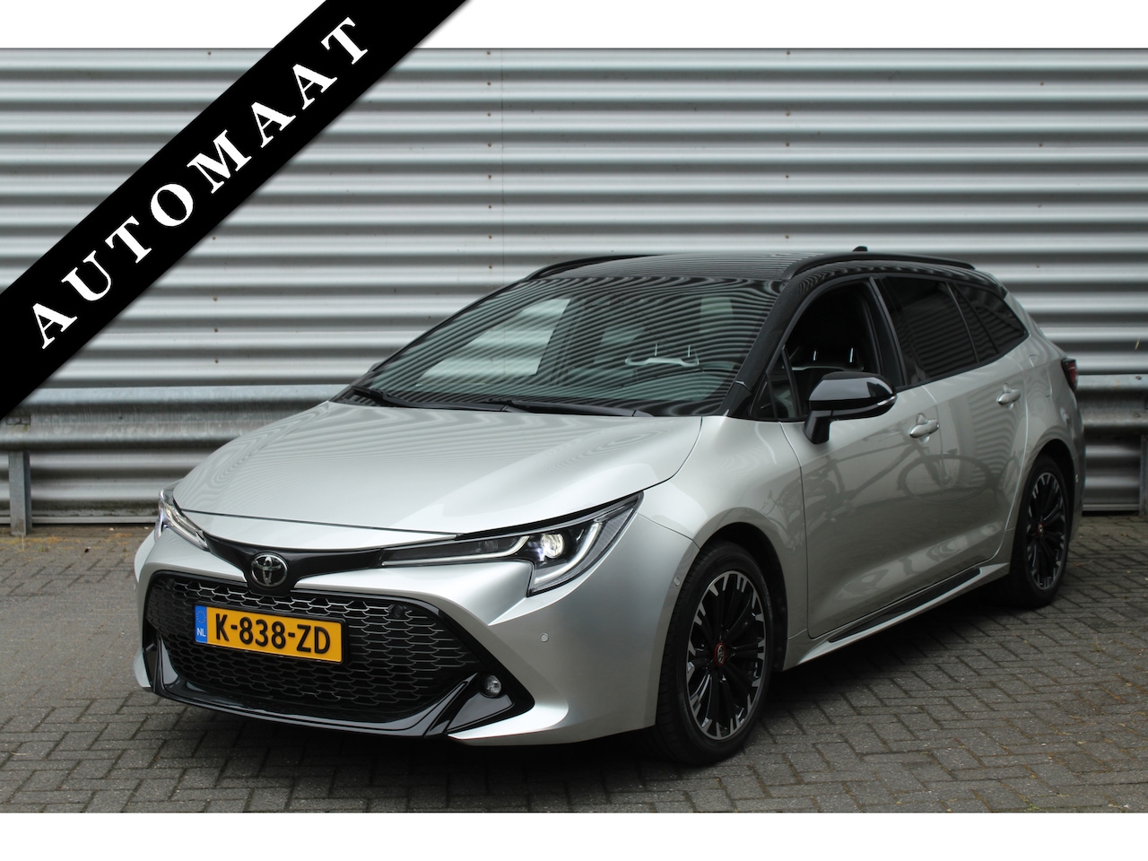 Toyota Corolla Touring Sports - 2.0 Hybrid 184pk GR-Sport NL-Auto NAP 10 Jaar Garantie Clima Cruise  Carplay Camera Keyles - AutoWereld.nl