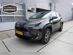 Toyota Yaris Cross - 1.5 Hybrid 115 Business Plus |Navi|Carplay|PDC V+A|Dodehoek|Camera|Stoel en stuurverwarmin