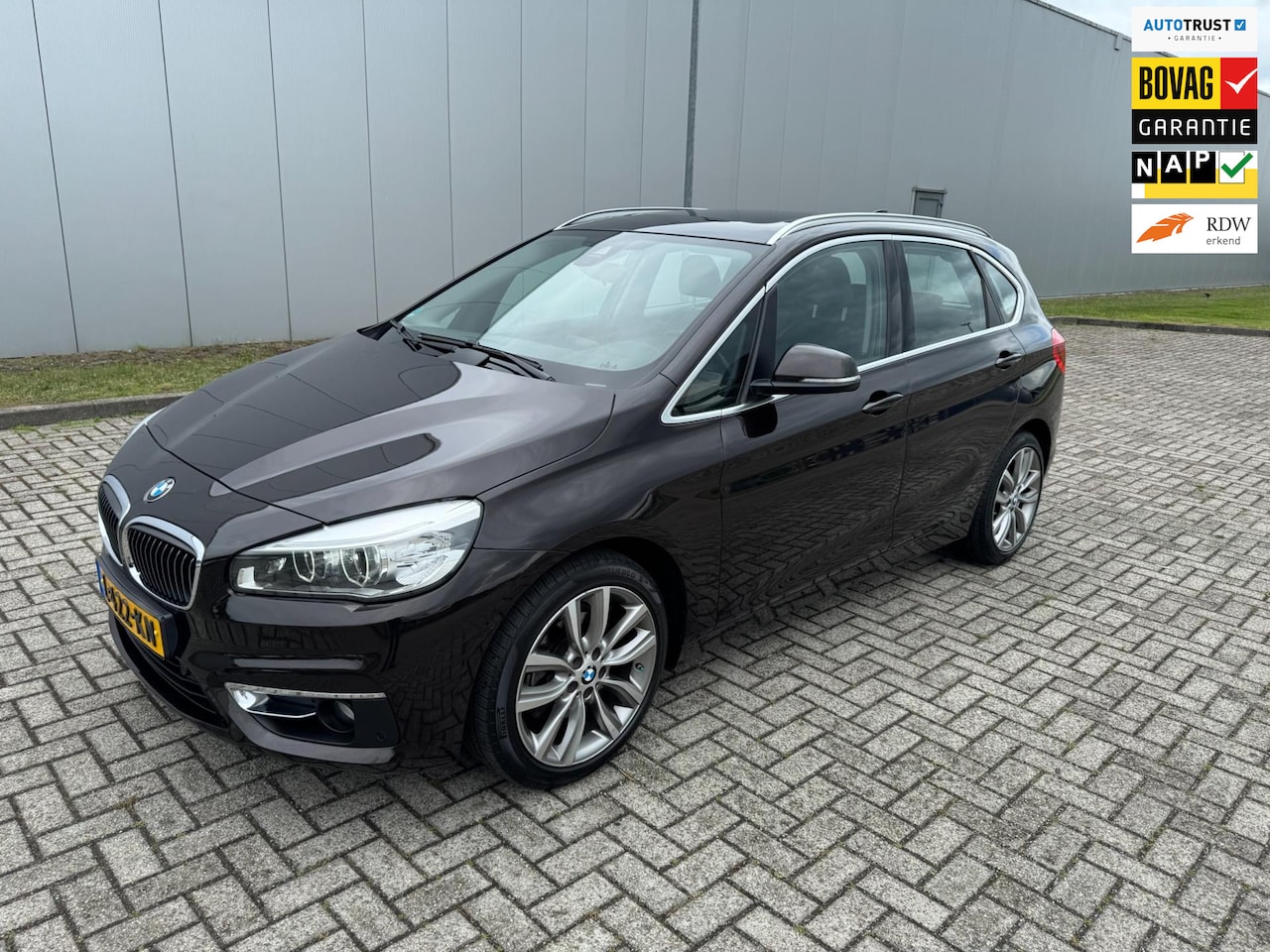 BMW 2-serie Active Tourer - 218i M Sport 218i M Sport , Luxury , trekhaak , panoramadak - AutoWereld.nl