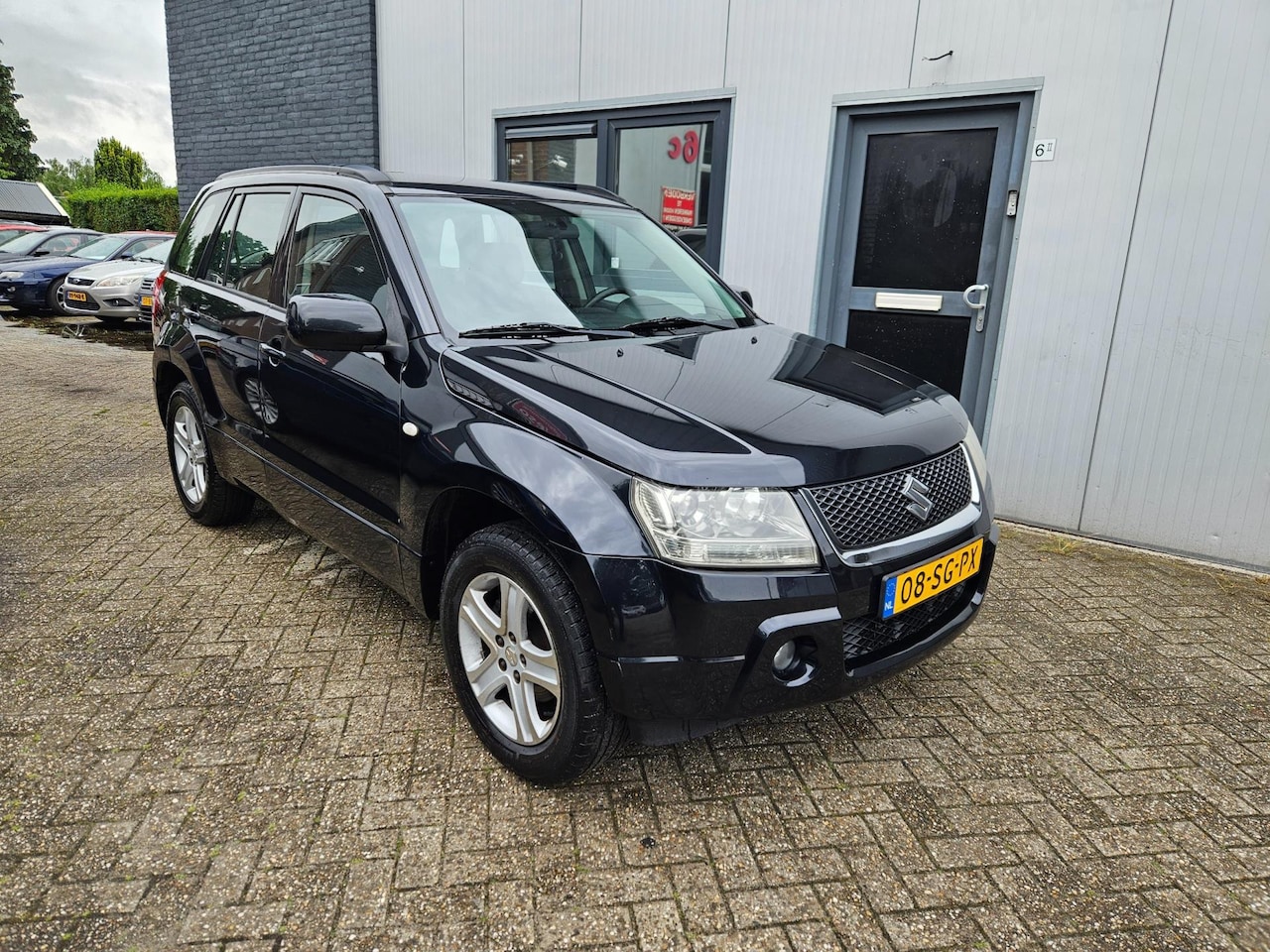 Suzuki Grand Vitara - 2.0-16V Exclusive Automaat 4x4 - AutoWereld.nl
