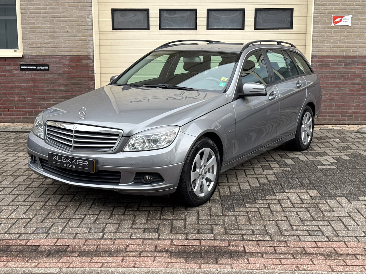 Mercedes-Benz C-klasse Estate - 180 K Business Edition Automaat | Airco | Clima | Cruise - AutoWereld.nl
