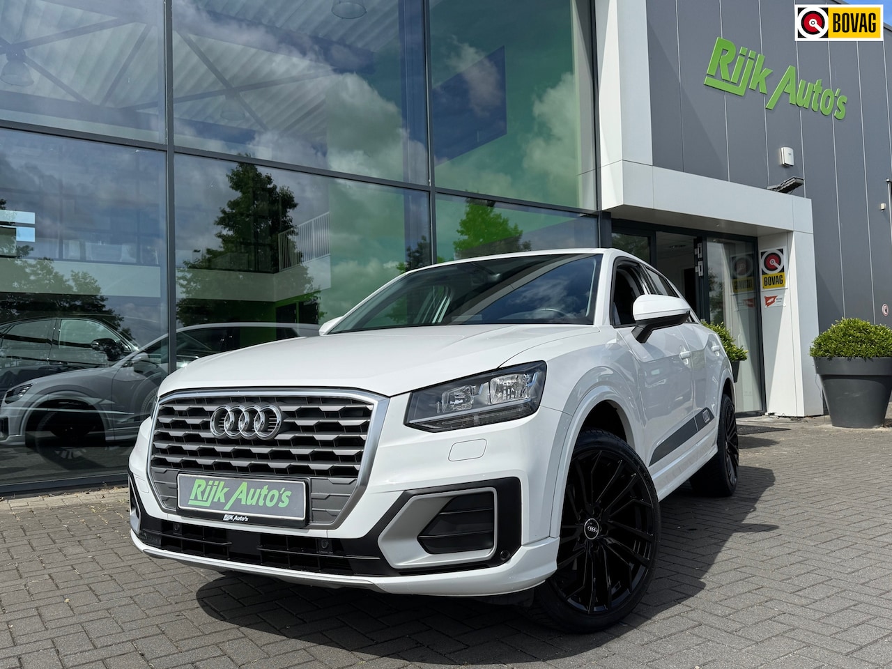 Audi Q2 - 30 TFSI Sport * Keyless * Stoelverwarming * PDC 2X - AutoWereld.nl