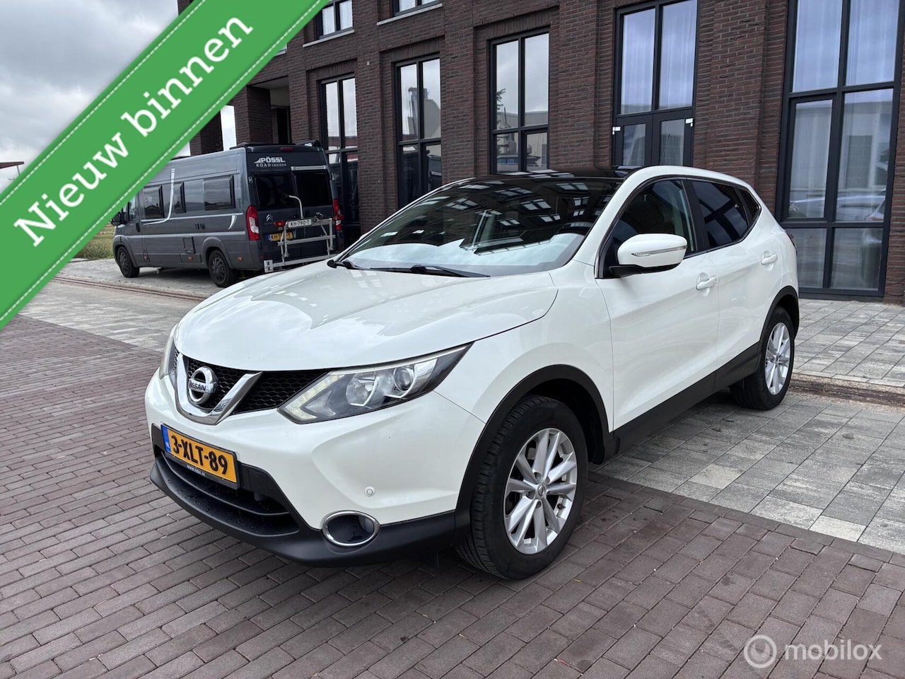 Nissan Qashqai - 1.5 dCi Visia Navi Clima Panorama Cruise - AutoWereld.nl