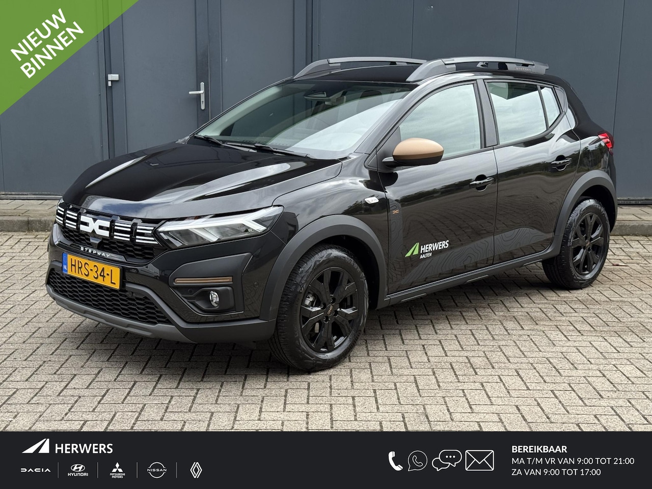 Dacia Sandero Stepway - TCe 110PK Extreme / Stoelverwarming / Apple Carplay / Navigatie / Achteruitrijcamera / Cru - AutoWereld.nl