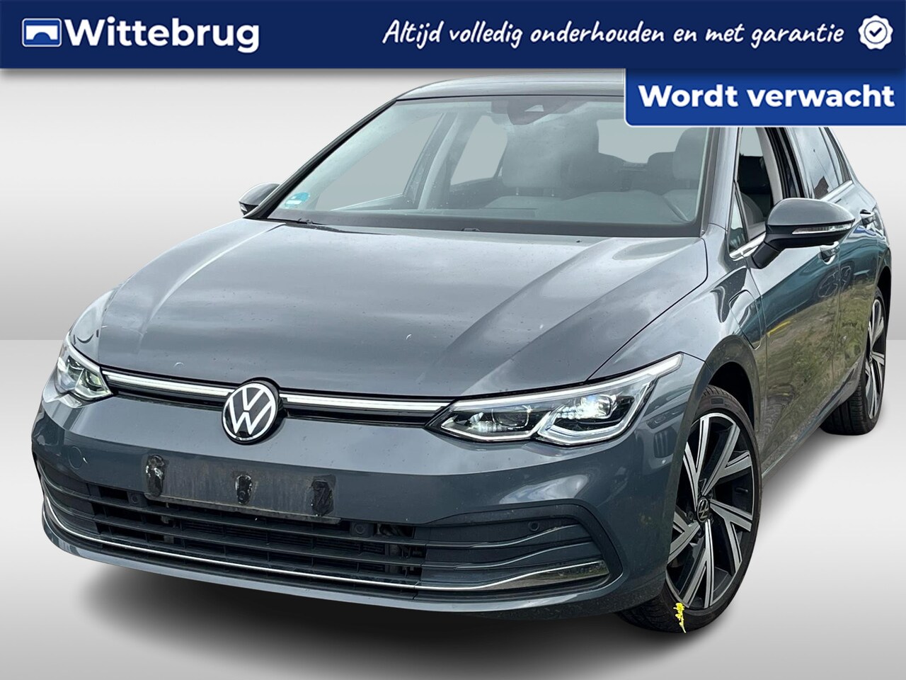 Volkswagen Golf - 1.4 eHybrid 204pk DSG Style / Panoramadak / LED Matrix / Memory Seat / Stuur & Stoelverwar - AutoWereld.nl
