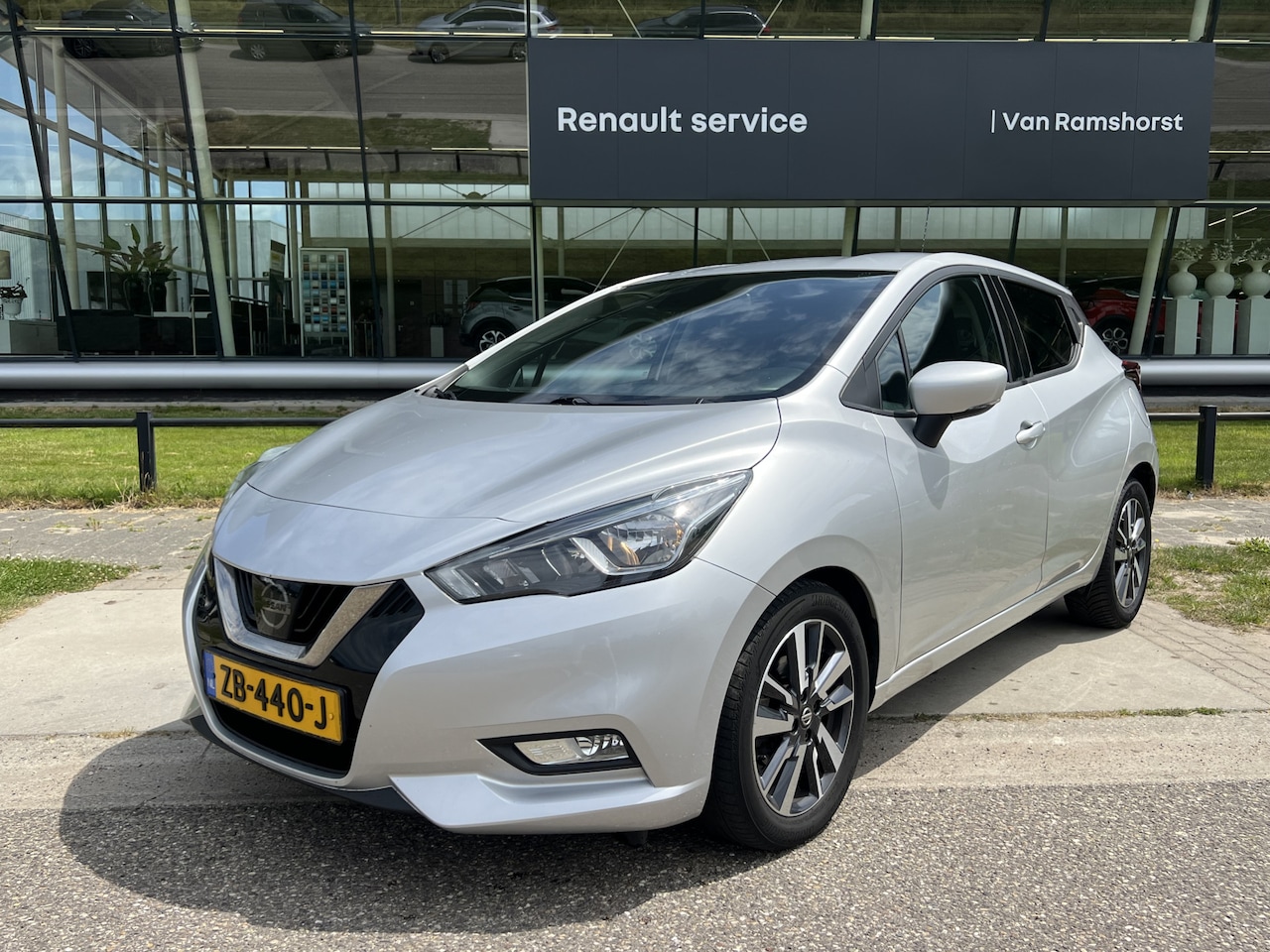 Nissan Micra - 1.0 IG-T N-Connecta / Climate / Camera / Cruise / Applecarplay - Androidauto / DAB / - AutoWereld.nl