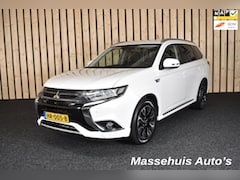Mitsubishi Outlander - 2.0 PHEV Executive Edition 141dkm 4WD Trekhaak Camera Navi Clima Cruise Nwe model Nwe APK