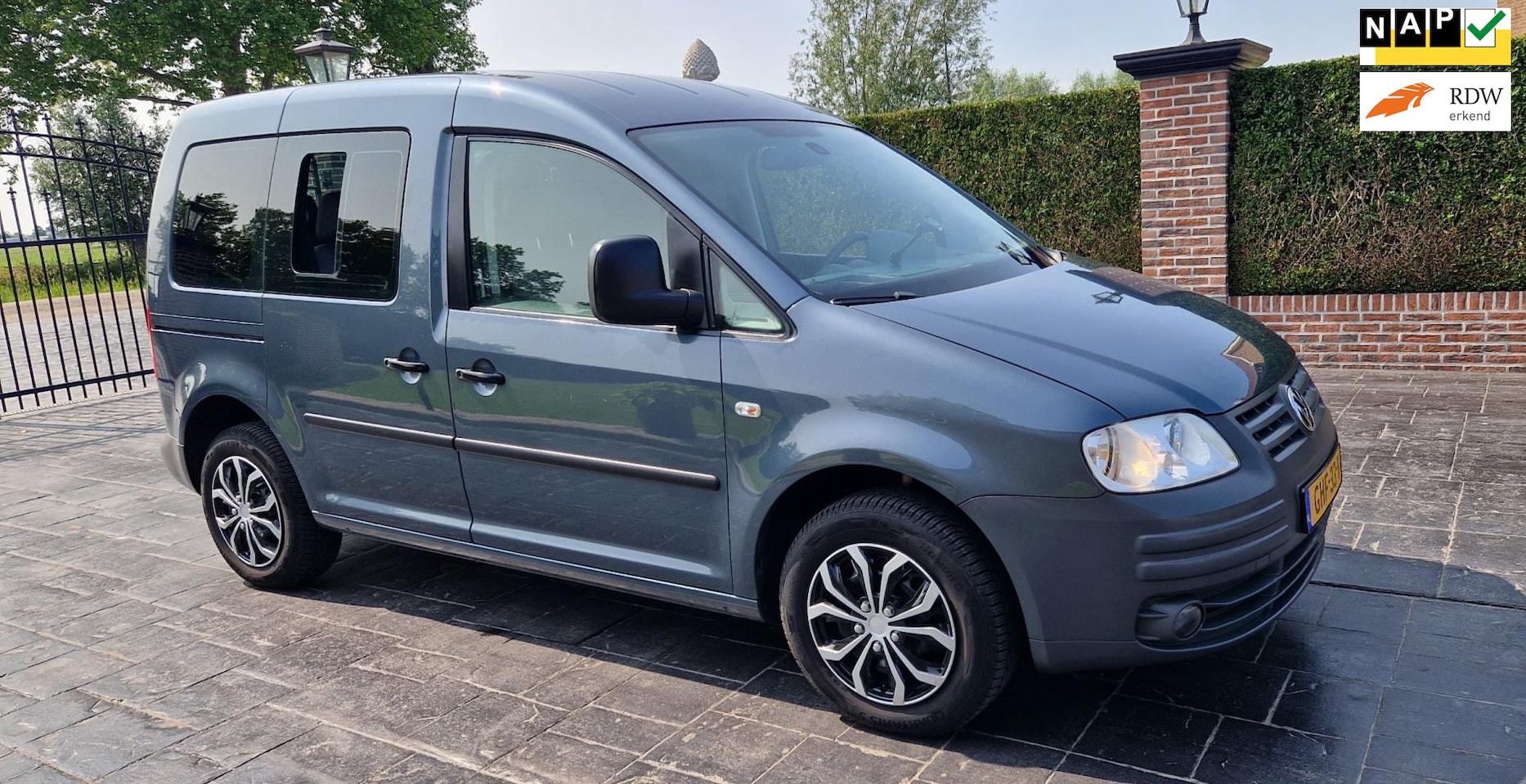 Volkswagen Caddy - 1.4 16V Life 7 persoons APK+NAP Comfortline Combi Hoge instap Inruil Mogelijk - AutoWereld.nl