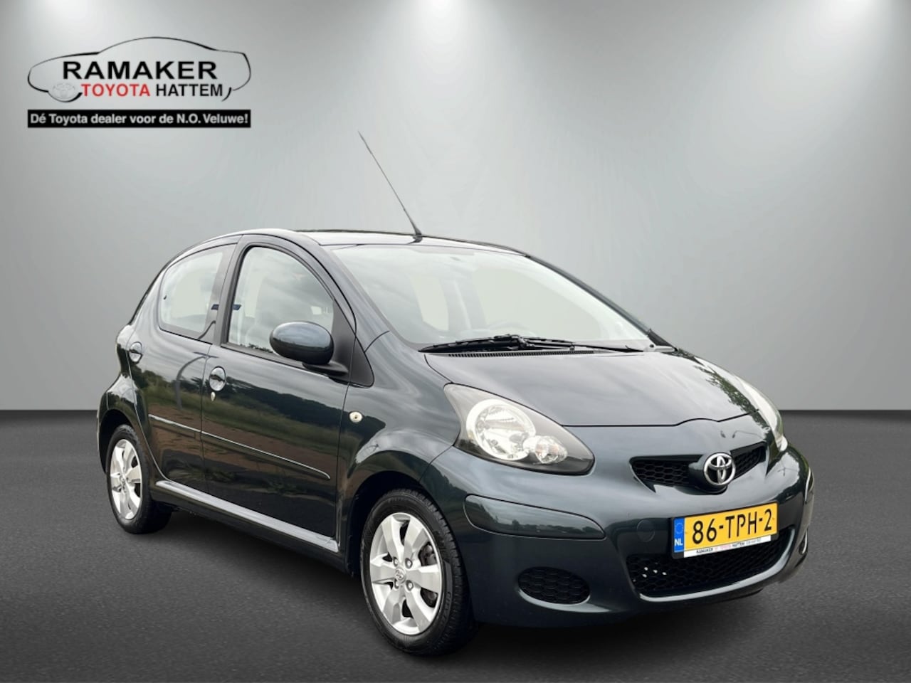 Toyota Aygo - 1.0-12V Aspiration Green Navigator 1.0-12V Aspiration Green Navigator - AutoWereld.nl
