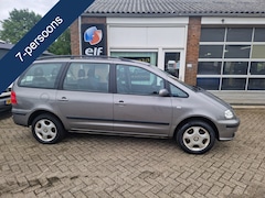 SEAT Alhambra - 2.0i "Reference" 7 Persoons - Clima - Cruise - Trekhaak - Apk 06-08-2026