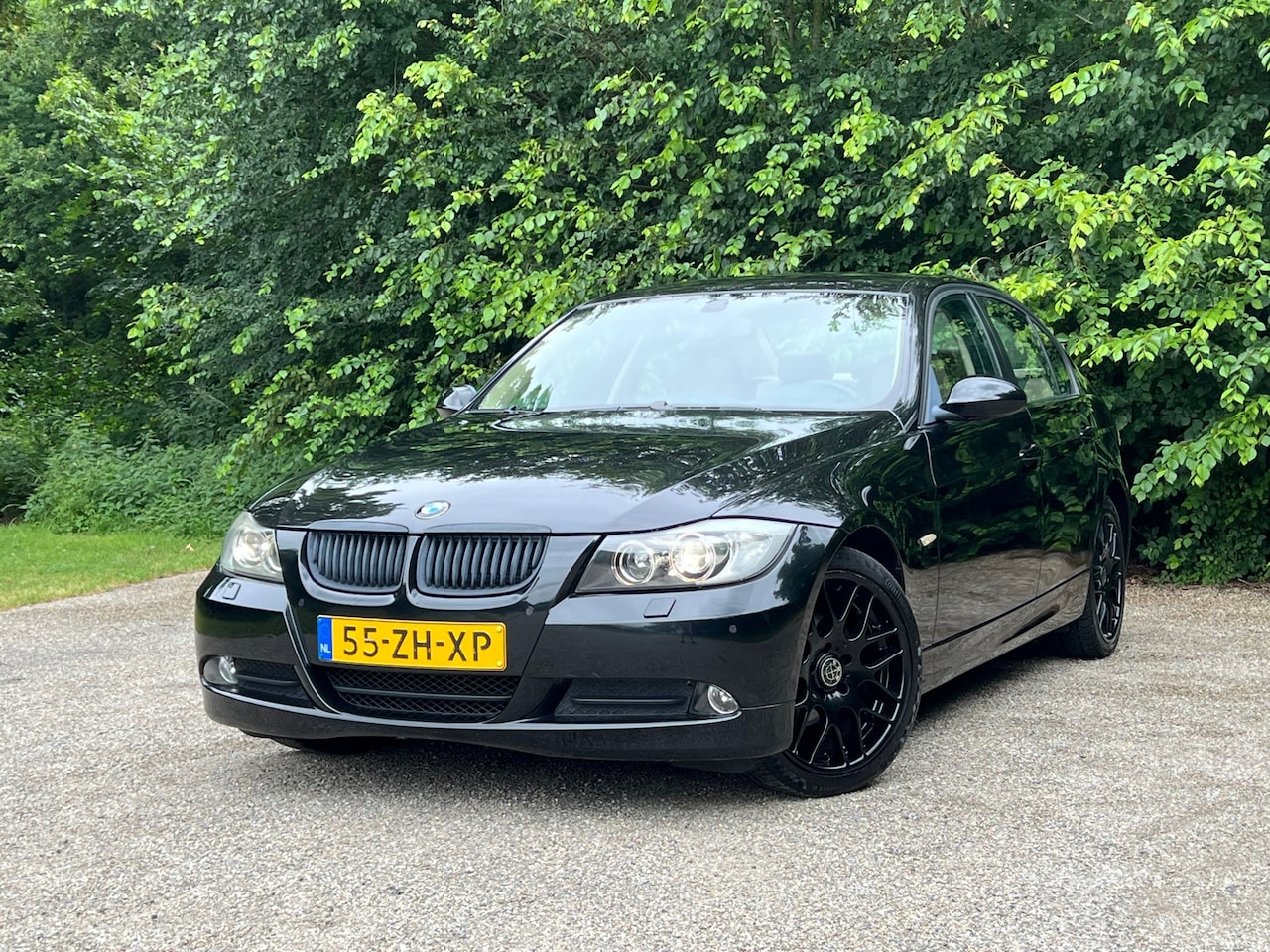 BMW 3-serie - 318i Business Line | Navi + Cruise + Clima - AutoWereld.nl