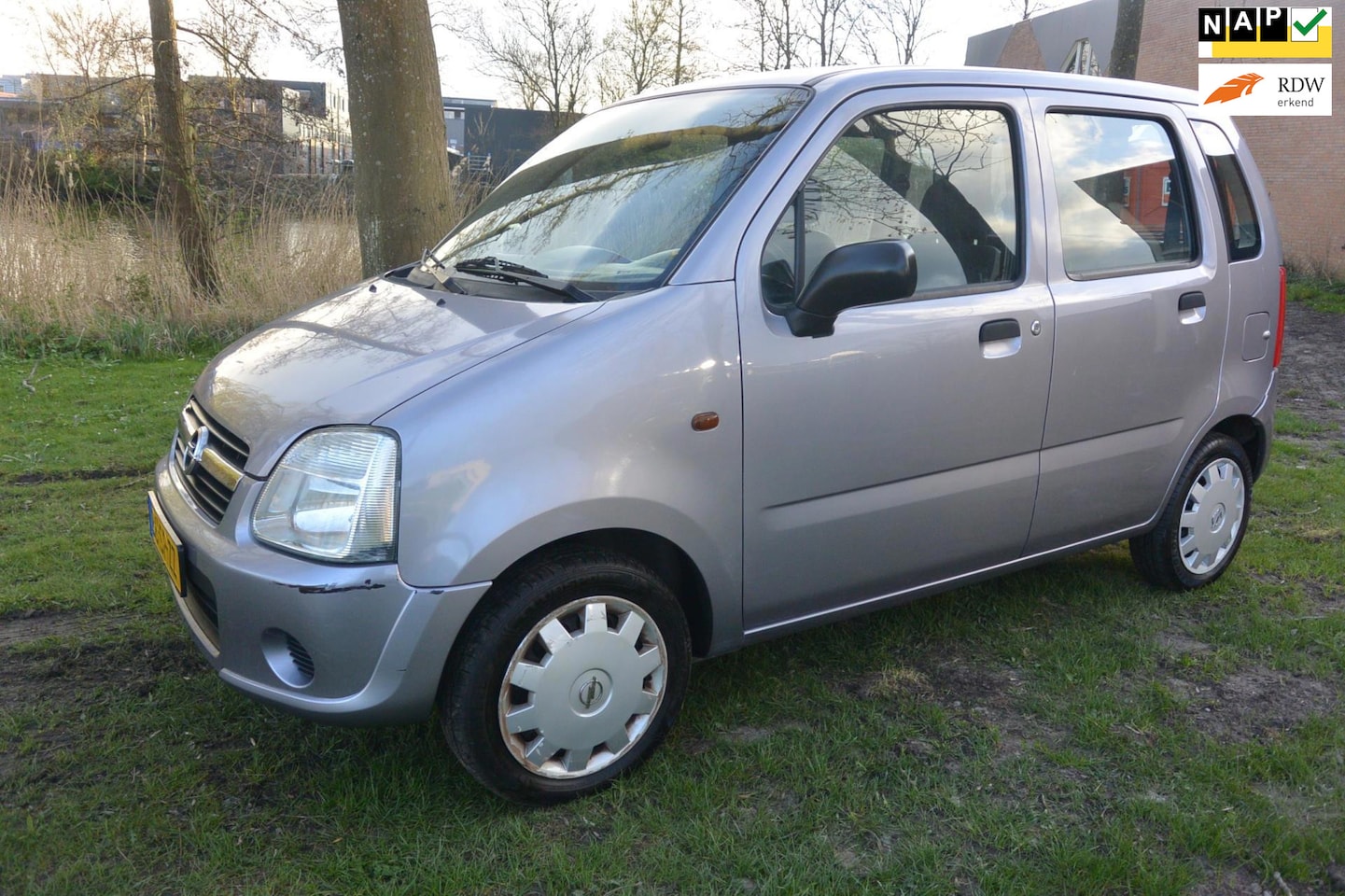 Opel Agila - 1.0-12V Flexx*stuurbekr*1ste eigenaar*weinig km's - AutoWereld.nl
