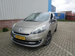 Renault Grand Scénic - 1.2 TCe Bose 7 Persoons, Motorschade