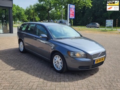Volvo V50 - 2.4 Elite , Navi, Airco, Trekhaak, NAP, APK04/26