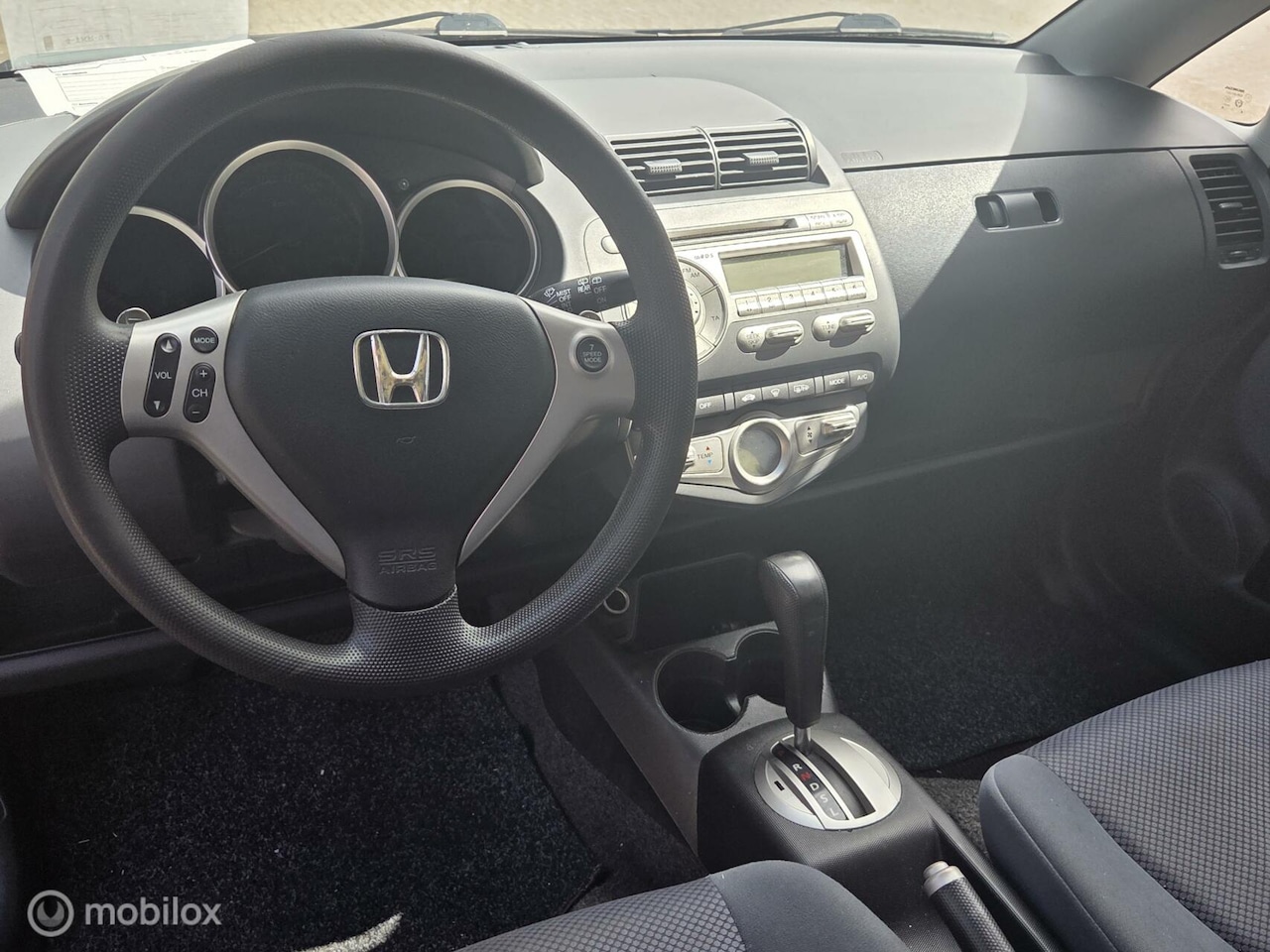 Honda Jazz - 1.4 LS - Automaat - 1 jaar Apk - - AutoWereld.nl
