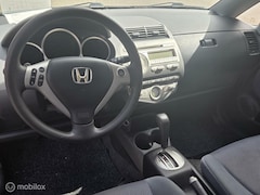 Honda Jazz - 1.4 LS - Automaat - 1 jaar Apk