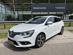 Renault Mégane Estate - 1.3 TCe 140 PK Bose /Dealer onderhouden/ Stoelverw. / Camera / Keyless / PDC V+A / Climate
