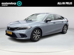 Honda Civic - 2.0 e:HEV Elegance sonic grey met CARBON PACK