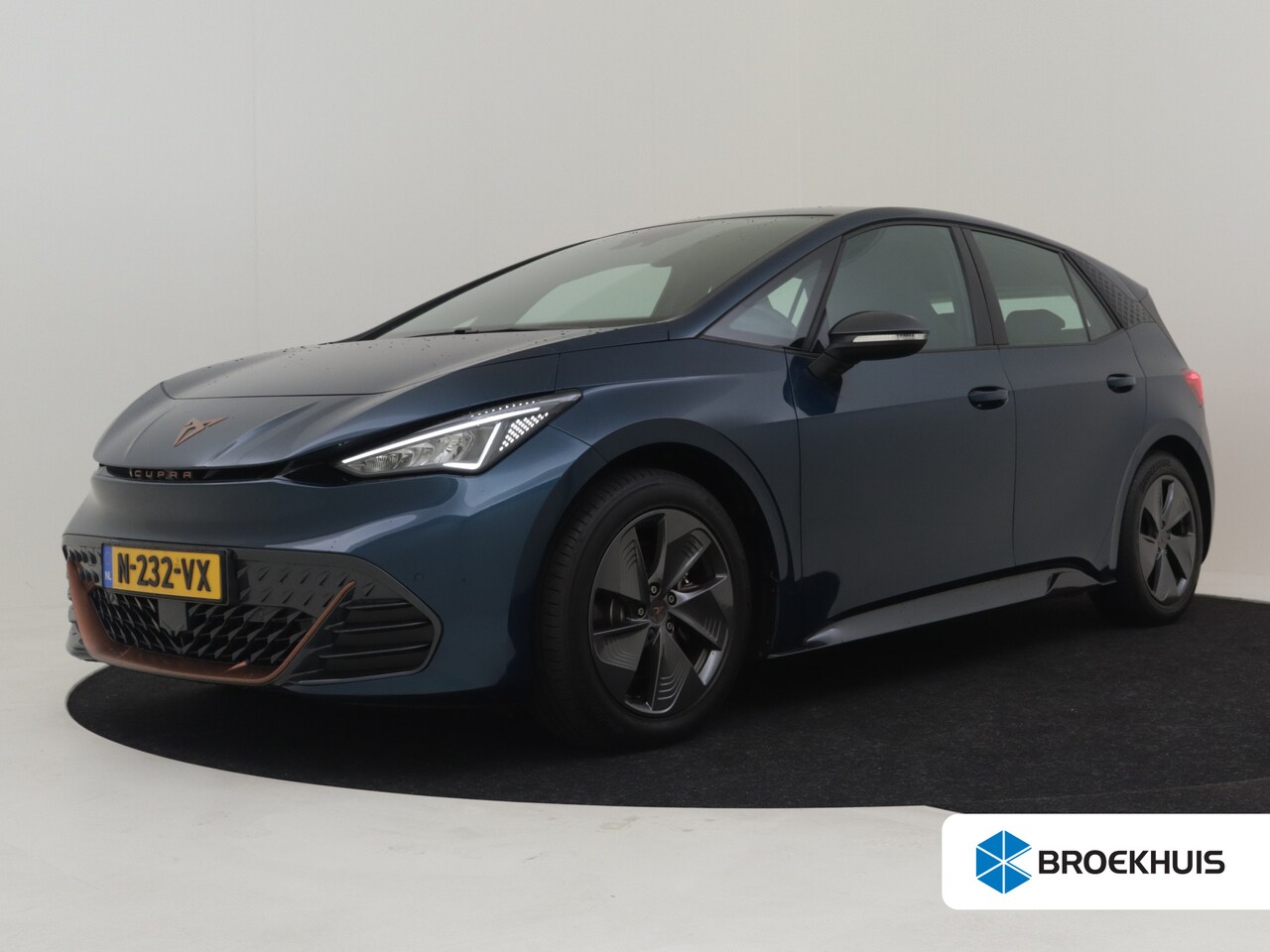CUPRA Born - Business One 62 kWh 204pk | Naviagtie | Camera achter | Adaptief cruise contol | App conne - AutoWereld.nl