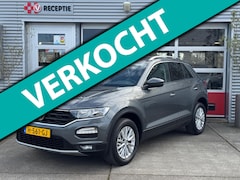 Volkswagen T-Roc - 1.5 TSI Style Business Automaat / Navi / Carplay / Pdc / 1-Eig