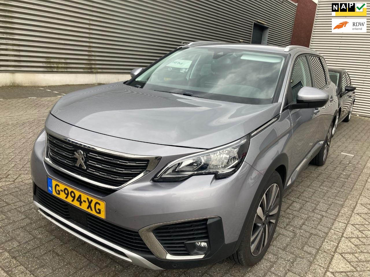 Peugeot 5008 - 1.2 PureTech Blue Lease Premium EXPORT - AutoWereld.nl