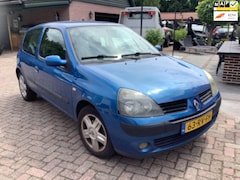Renault Clio - 1.4-16V Dynamique Luxe NIEUWE APK 06-2026