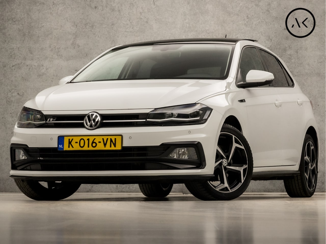 Volkswagen Polo - 1.0 TSI R-Line Sport (SCHUIFDAK, VIRTUAL COCKPIT, APPLE CARPLAY, GROOT NAVI, CLIMATE, SPOR - AutoWereld.nl
