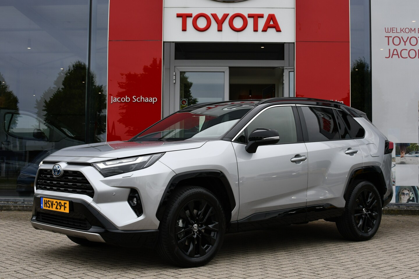 Toyota RAV4 - 2.5 Hybrid AWD Style Limited Automaat 222pk | Stuur- en Stoelverwarming | Elektrische koff - AutoWereld.nl