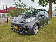 Peugeot 107 - 1.0 68