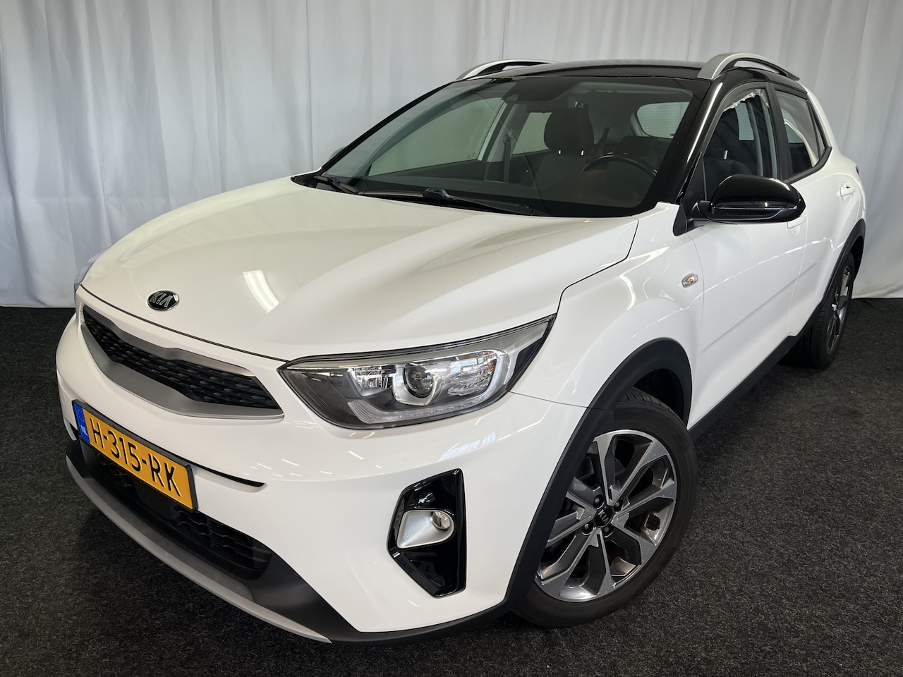 Kia Stonic - 1.0 T-GDi DynamicLine 1E EIGN/AIRCO/AUTOMAAT/APPLE/CRUISE - AutoWereld.nl