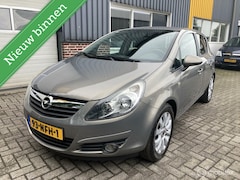 Opel Corsa - 1.4-16V ZEER NETJES