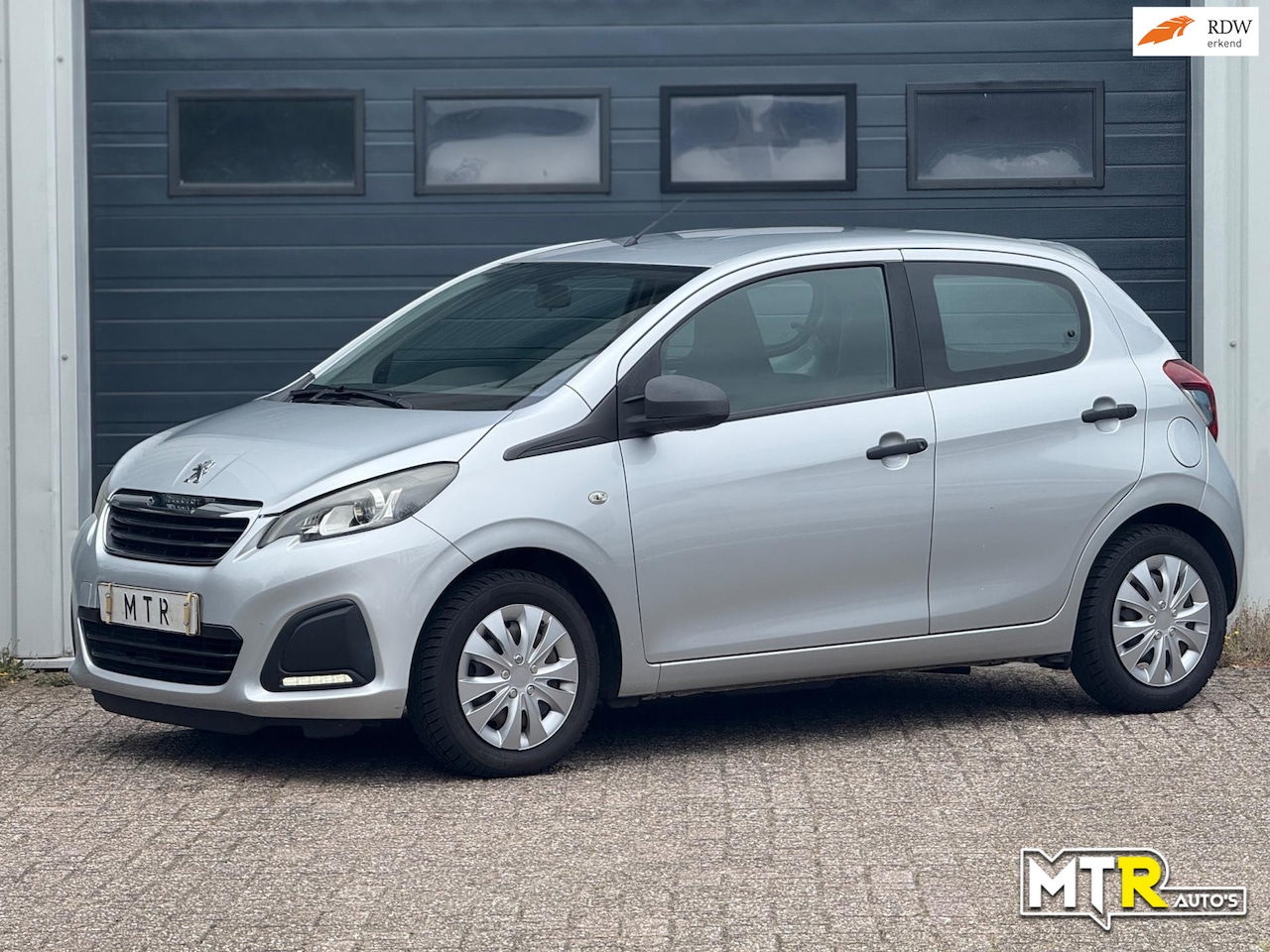 Peugeot 108 - 1.0 e-VTi Access NWE APK|5-DEURS - AutoWereld.nl