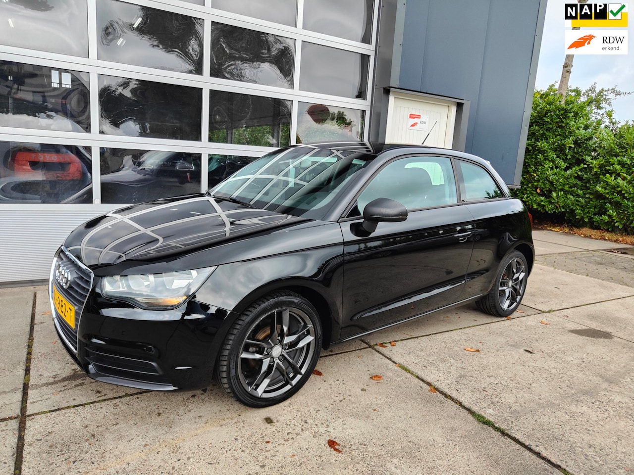 Audi A1 - 1.2 TFSI Ambition Pro Line Business 1.2 TFSI Ambition Pro Line Business - AutoWereld.nl