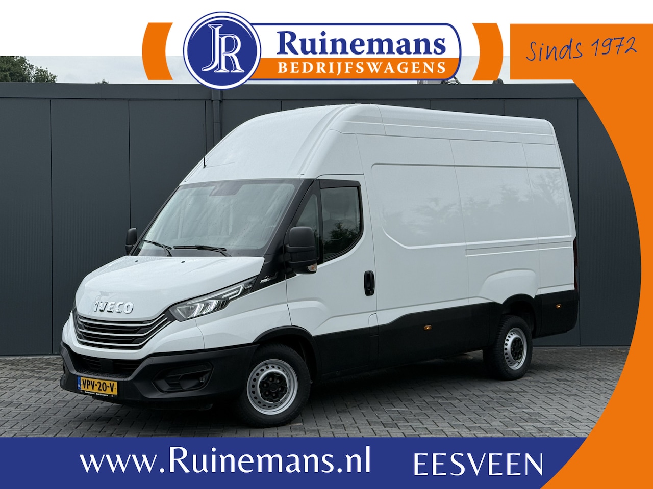 Iveco Daily - 35S14 136 PK HI-MATIC AUTOMAAT / L2H3 / 1e EIG. / CRUISE / ECC / CAMERA / OPRIJPLANK / NAV - AutoWereld.nl