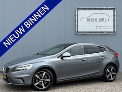 Volvo V40 - 1.5 T3 Polar+ Sport Automaat/R-design/Pano/Camera